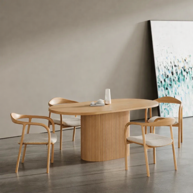 Masif Ahşap Oval Yemek Masası – Flüt Ayaklı Modern Tasarım | Modern & Şık Tasarım