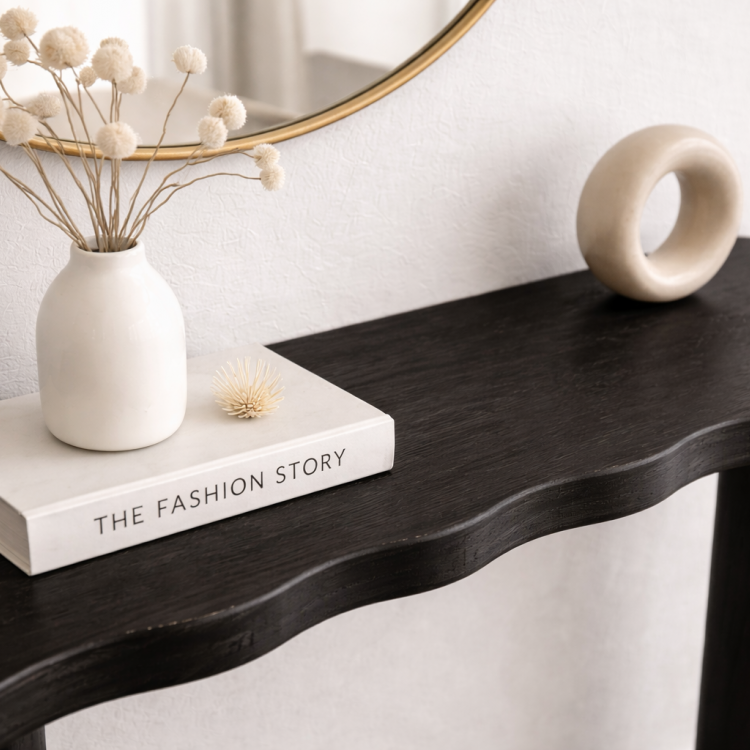 Doğal Masif Çam Dresuar 130 cm – El Yapımı, Hareli Budaklı Ahşap Konsol