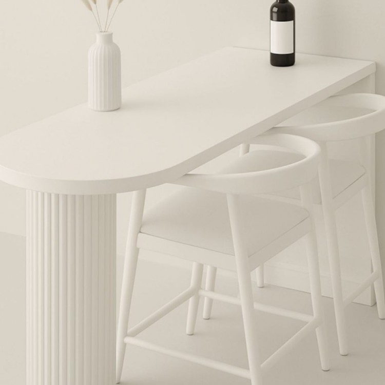 Beyaz bar masası Beyaz bar masası